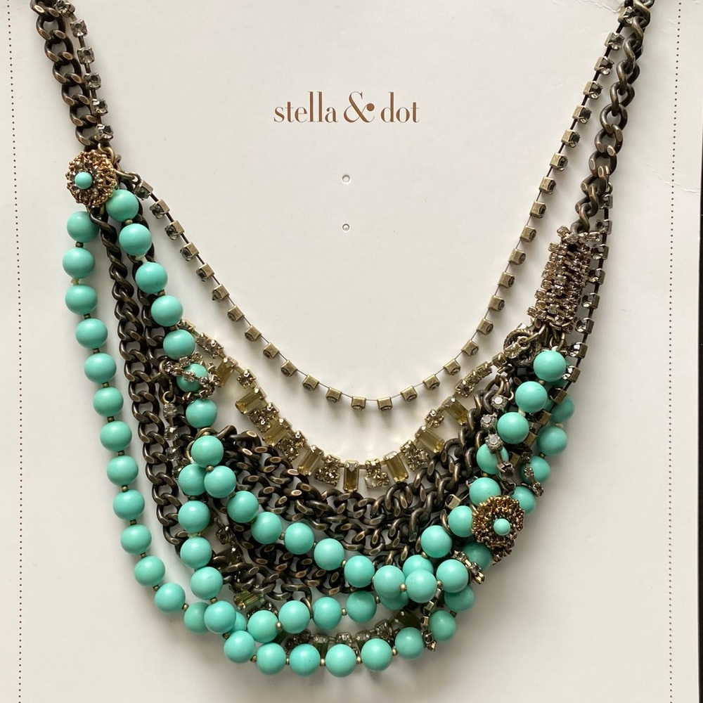 Stella & Dot Necklace - Marchesa